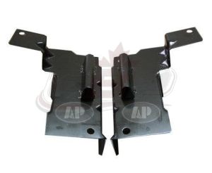 Rebar Bracket Front Passenger Side Chevrolet Silverado Classic 2007 Without Body Cladding Exclude Ss , GM1067167