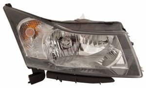Head Lamp Passenger Side Chevrolet Cruze 2011-2012 1St Design Chrome Ring, Gm2503356V