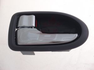 Door Handle Front Inner Driver Side Mazda Mpv 2000-2003 Gray With Chrome , MA1352103