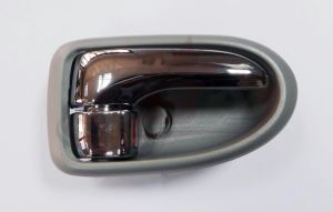 Door Handle Front Inner Passenger Side Mazda Mpv 2004-2006 Gray Without Chrome , MA1353107