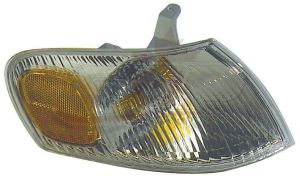 Side Marker Lamp Passenger Side Toyota Corolla Sedan 1998-2000 Capa, To2521150C