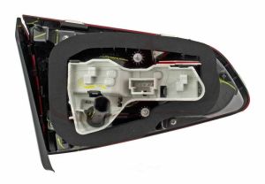 Trunk Lamp Passenger Side Volkswagen Golf Hatchback 2015-2017 Bulb Type High Quality , VW2803114